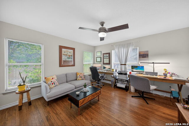 Image 26 of 35 For 225 Harriett Dr