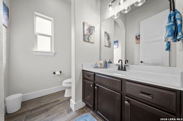 Image 12 of 50 For 3587 King Ter