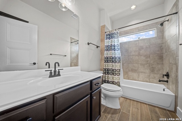 Image 43 of 50 For 3587 King Ter