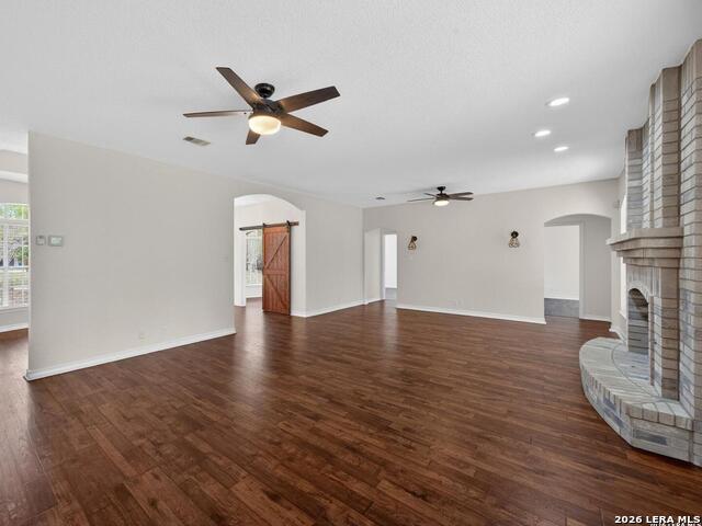 Image 18 of 44 For 21023 Cedar Branch