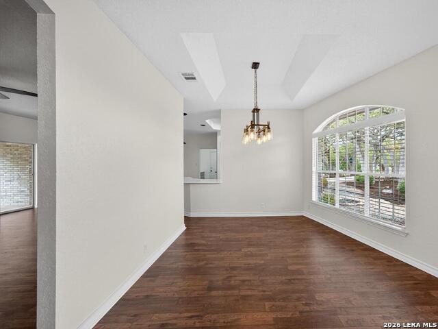 Image 27 of 44 For 21023 Cedar Branch