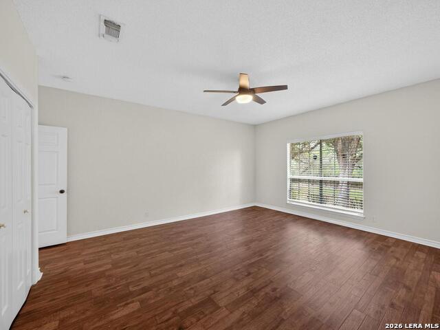 Image 31 of 44 For 21023 Cedar Branch