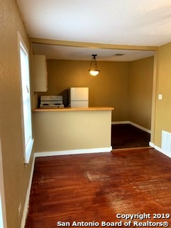 Image 2 of 15 For 207 Bradford Ave  1