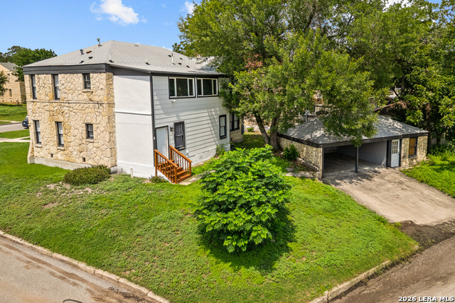 Image 26 of 29 For 424 Club  