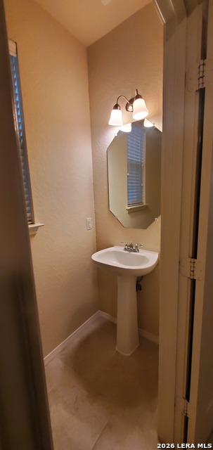 Image 19 of 29 For 8507 Pecan Cross