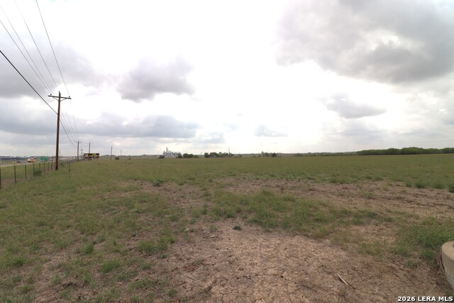 Image 7 of 11 For 70 +-- Acres Ih 10