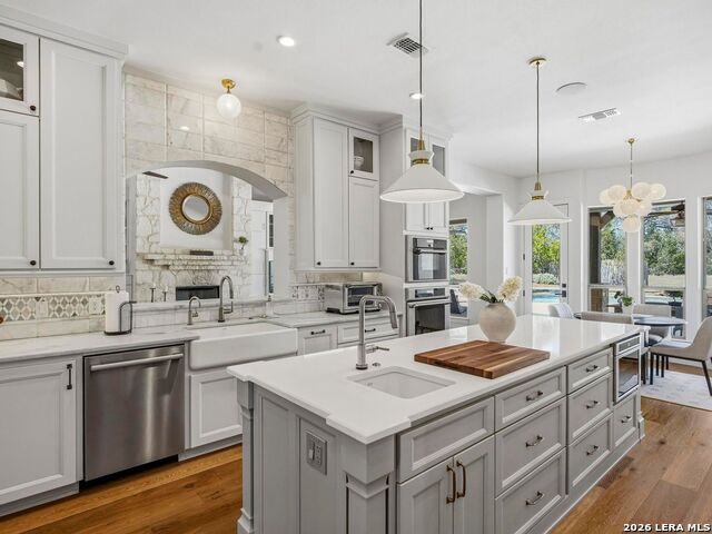 Image 16 of 80 For 102 Santa Fe Trl