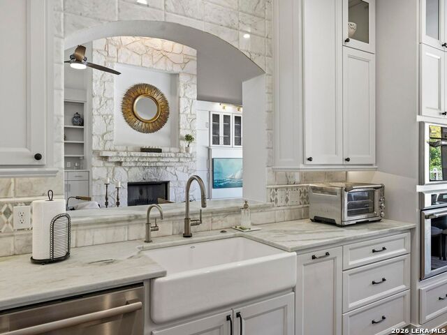 Image 17 of 80 For 102 Santa Fe Trl