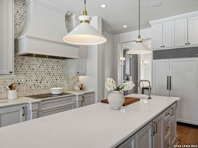 Image 19 of 80 For 102 Santa Fe Trl