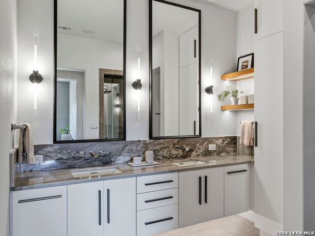 Image 34 of 80 For 102 Santa Fe Trl