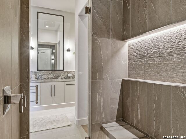 Image 35 of 80 For 102 Santa Fe Trl