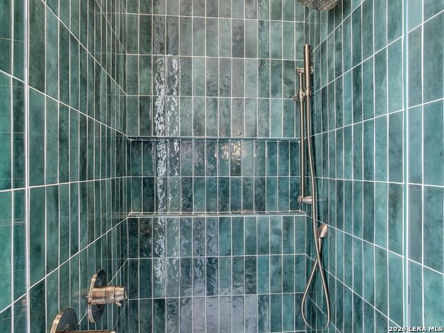 Image 38 of 80 For 102 Santa Fe Trl