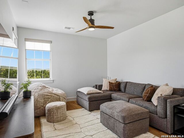 Image 39 of 80 For 102 Santa Fe Trl