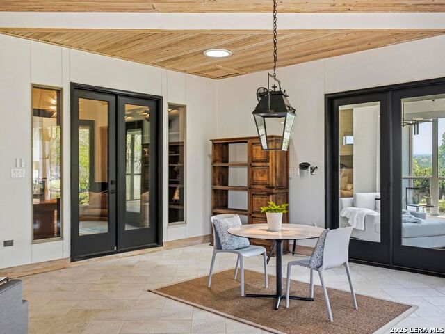 Image 43 of 80 For 102 Santa Fe Trl