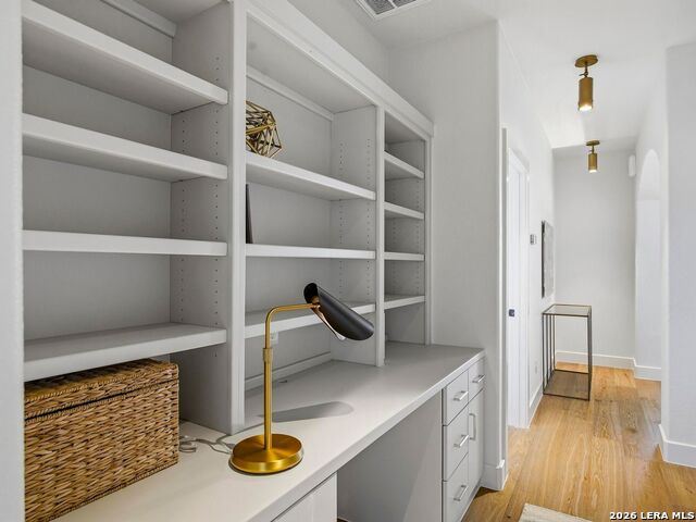 Image 45 of 80 For 102 Santa Fe Trl