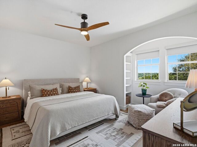 Image 50 of 80 For 102 Santa Fe Trl