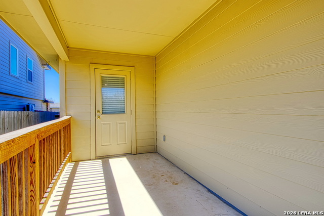 Listing photo id 38 for 7614 Eclipse Mark