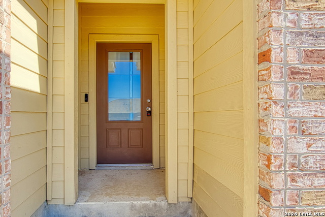 Listing photo id 3 for 7614 Eclipse Mark