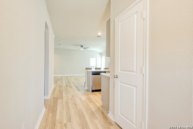 Listing photo id 5 for 7614 Eclipse Mark