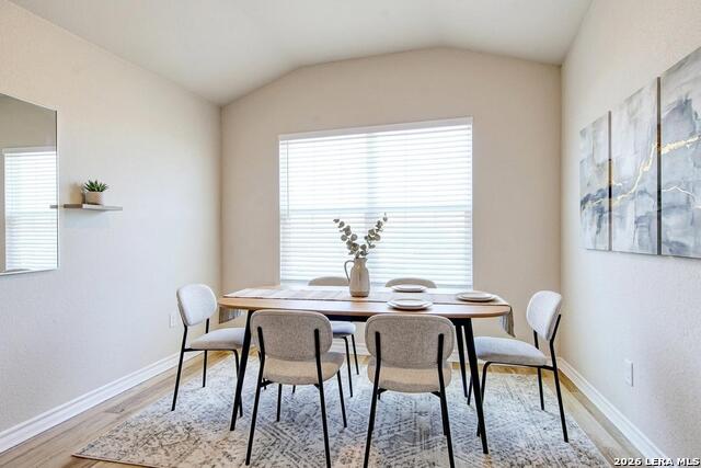 Listing photo id 6 for 7614 Eclipse Mark