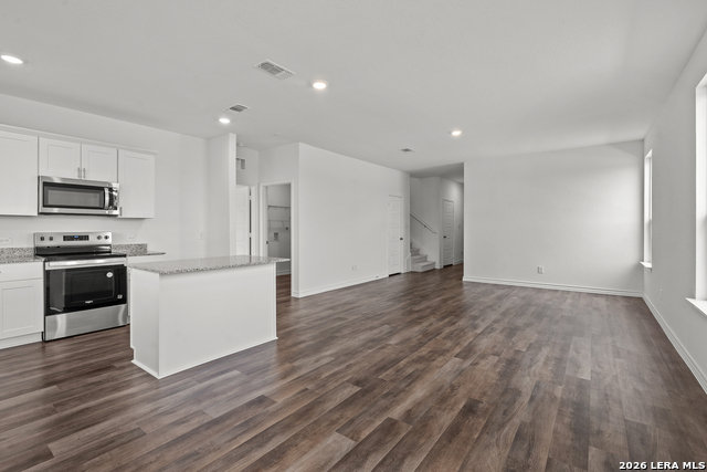 Image 10 of 38 For 2947 Water Lotus