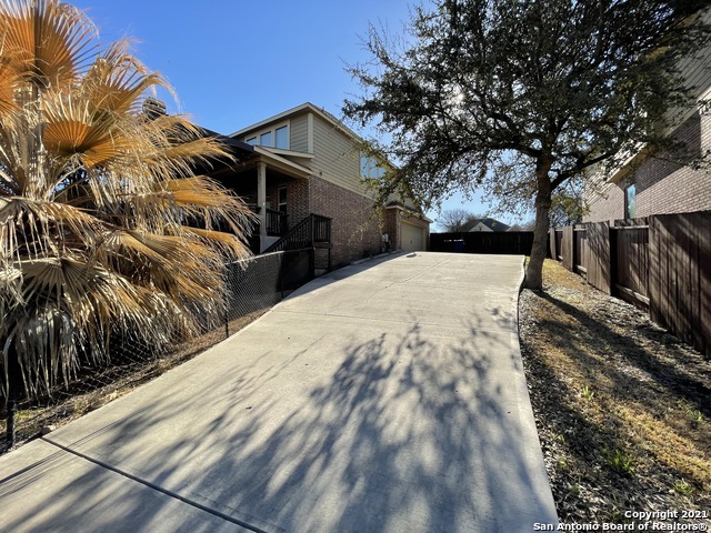 Image 35 of 37 For 2352 Oak Run Pkwy