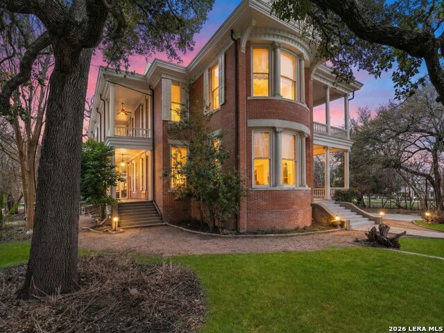 Details for 372 Magazine Ave, New Braunfels, TX 78130