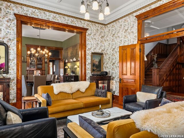 Image 11 of 60 For 372 Magazine Ave