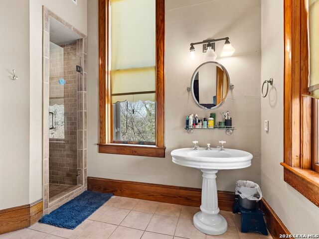 Image 31 of 60 For 372 Magazine Ave