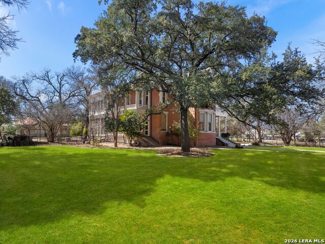 Image 41 of 60 For 372 Magazine Ave