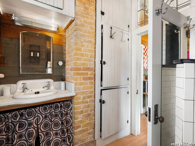 Image 48 of 60 For 372 Magazine Ave