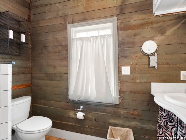 Image 49 of 60 For 372 Magazine Ave