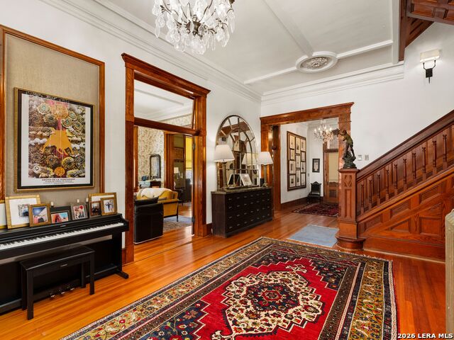 Image 7 of 60 For 372 Magazine Ave