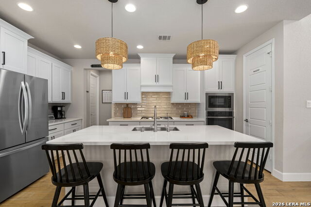 Image 18 of 55 For 1873 Luna Street