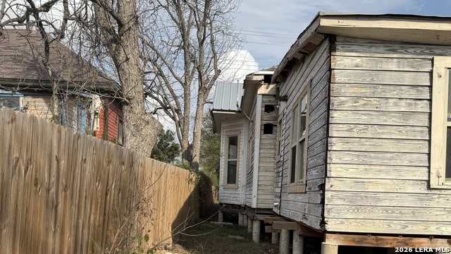 Image 12 of 35 For 511 Olive  