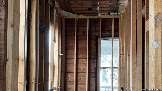 Image 16 of 35 For 511 Olive  