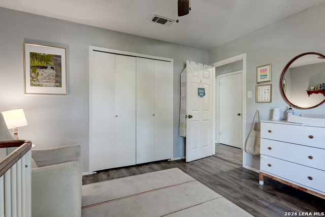 Image 24 of 28 For 5705 Pineway St