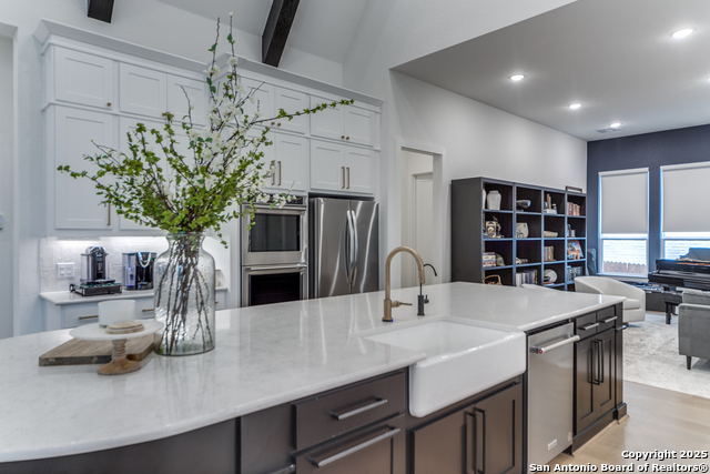 Image 14 of 36 For 10003 Ellenora