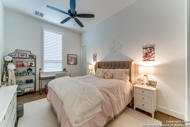 Image 26 of 36 For 10003 Ellenora