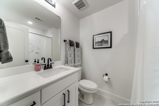 Image 33 of 36 For 10003 Ellenora