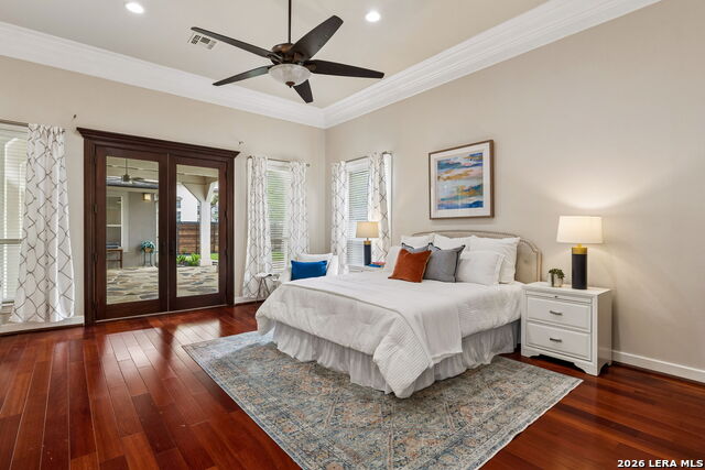 Image 22 of 48 For 451 Laramie Dr