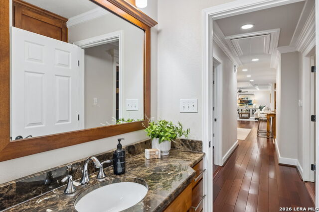 Image 29 of 48 For 451 Laramie Dr