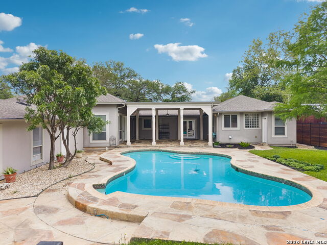 Image 40 of 48 For 451 Laramie Dr