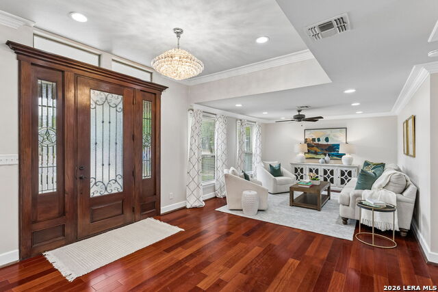 Image 6 of 48 For 451 Laramie Dr