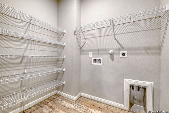 Image 25 of 29 For 13103 Horse Terrace