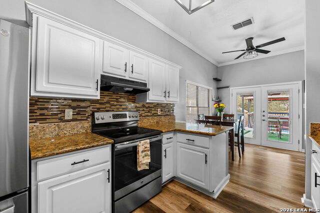 Image 4 of 29 For 17041 Vista Bluff Dr