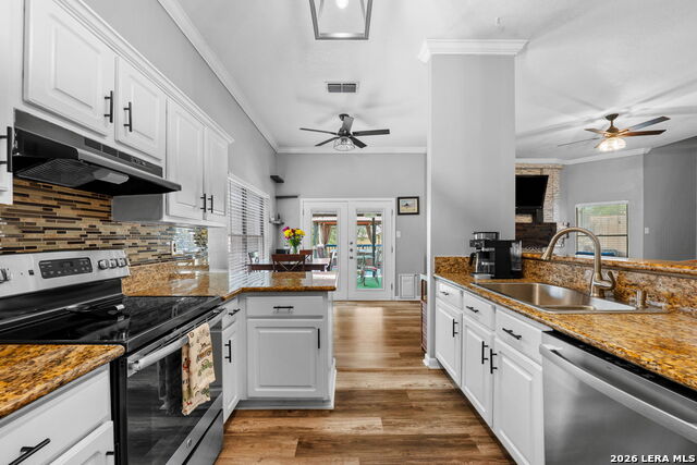 Image 5 of 29 For 17041 Vista Bluff Dr