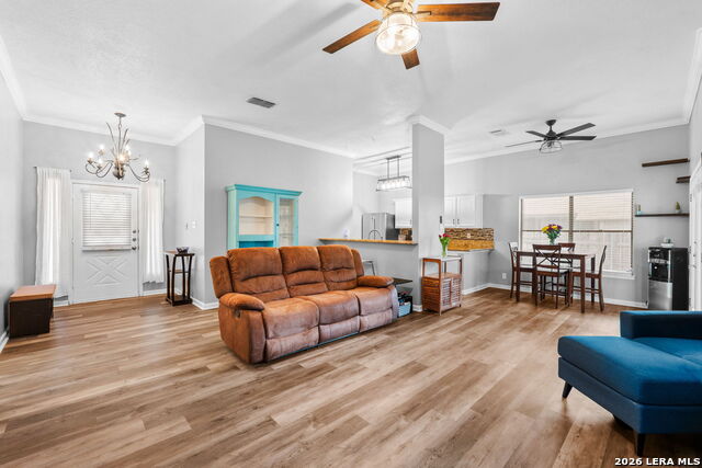 Image 8 of 29 For 17041 Vista Bluff Dr