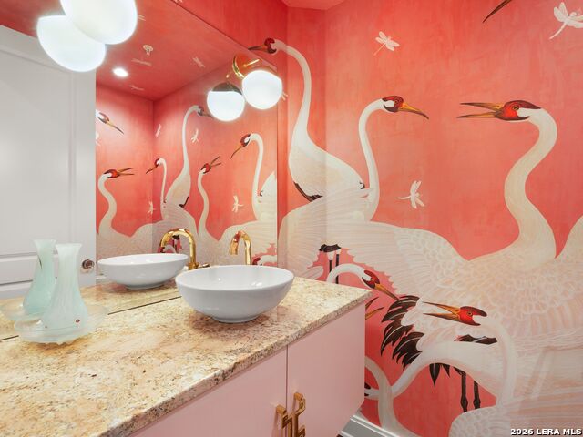 Image 14 of 39 For 230 Dwyer Ave  701