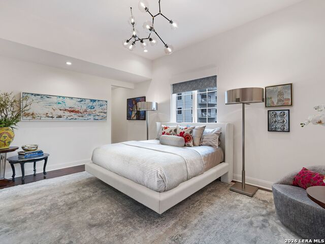 Image 23 of 39 For 230 Dwyer Ave  701